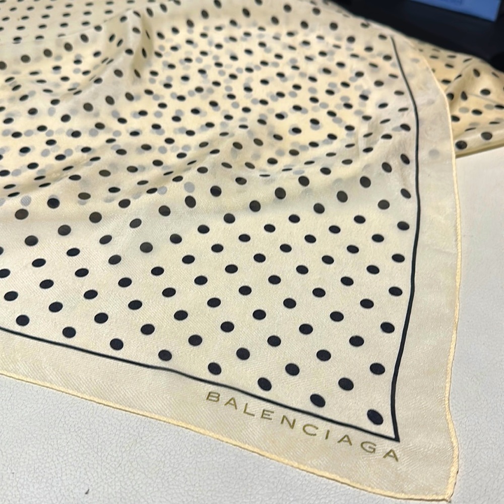 Balenciaga scarf unisex